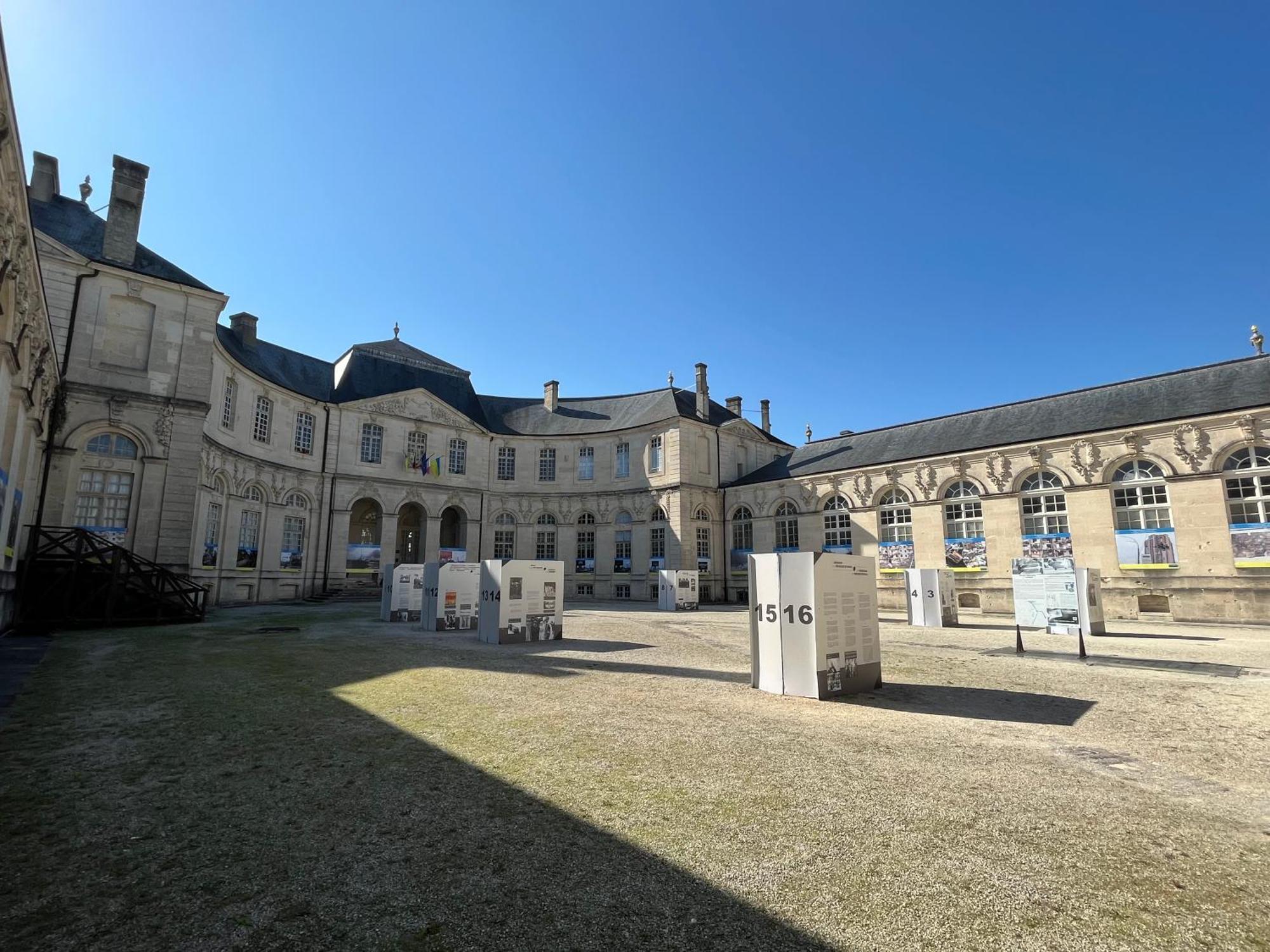 La Cour Du Prince ヴェルダン・シュル・ムーズ エクステリア 写真